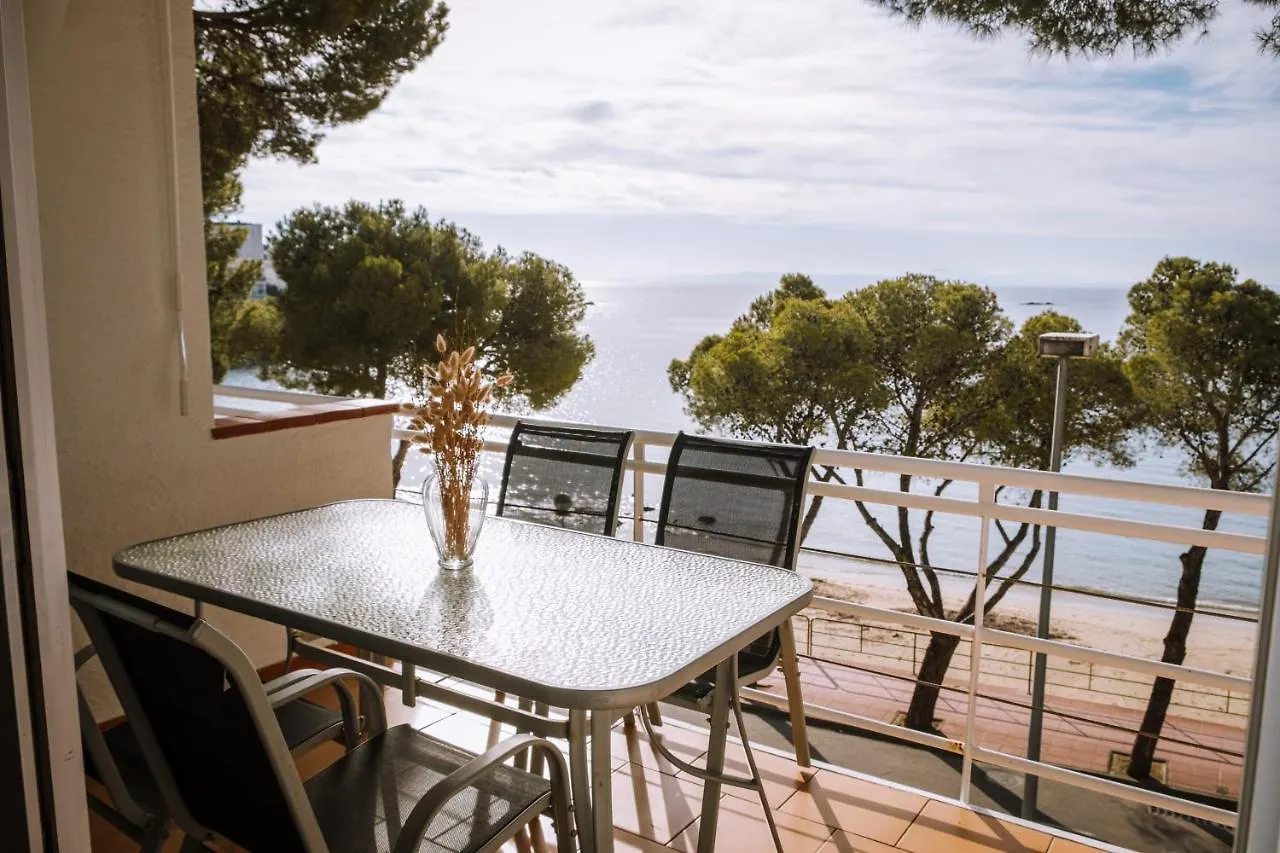 Agi Marina Apartments Roses Spagna