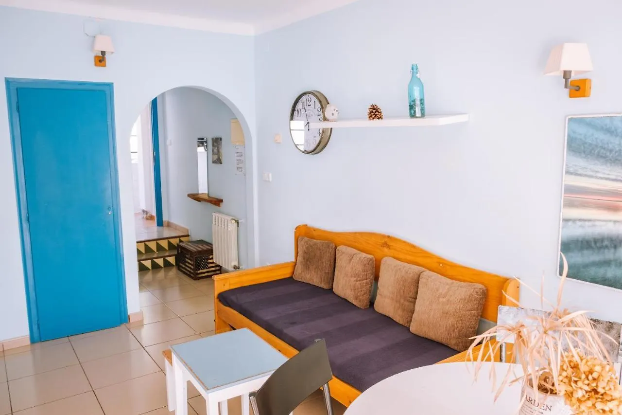 Agi Marina Apartments Ρόζες 0*,