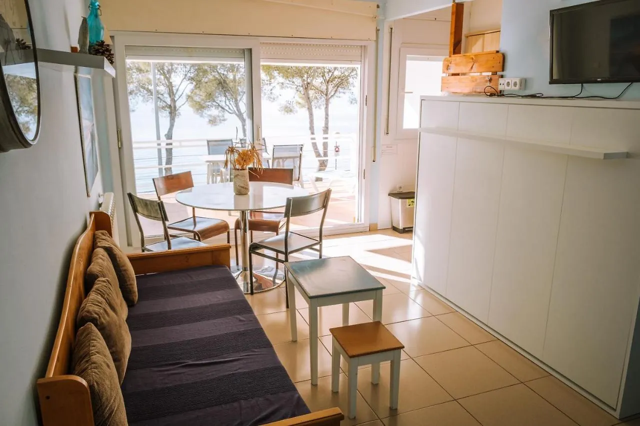 Agi Marina Apartments Ρόζες