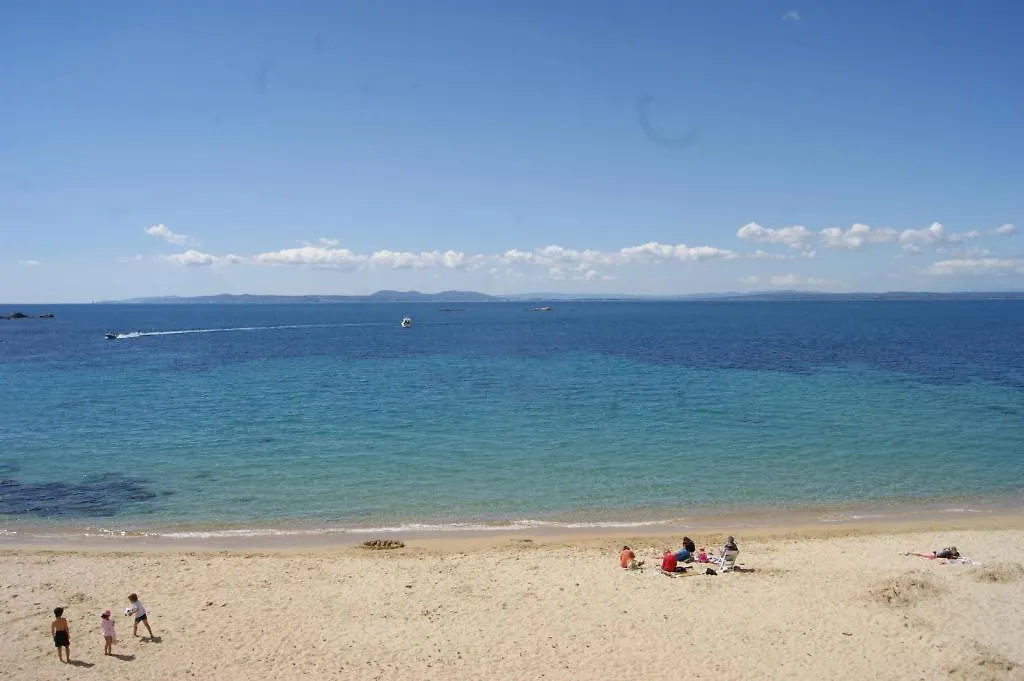 Agi Marina Apartments Ρόζες
