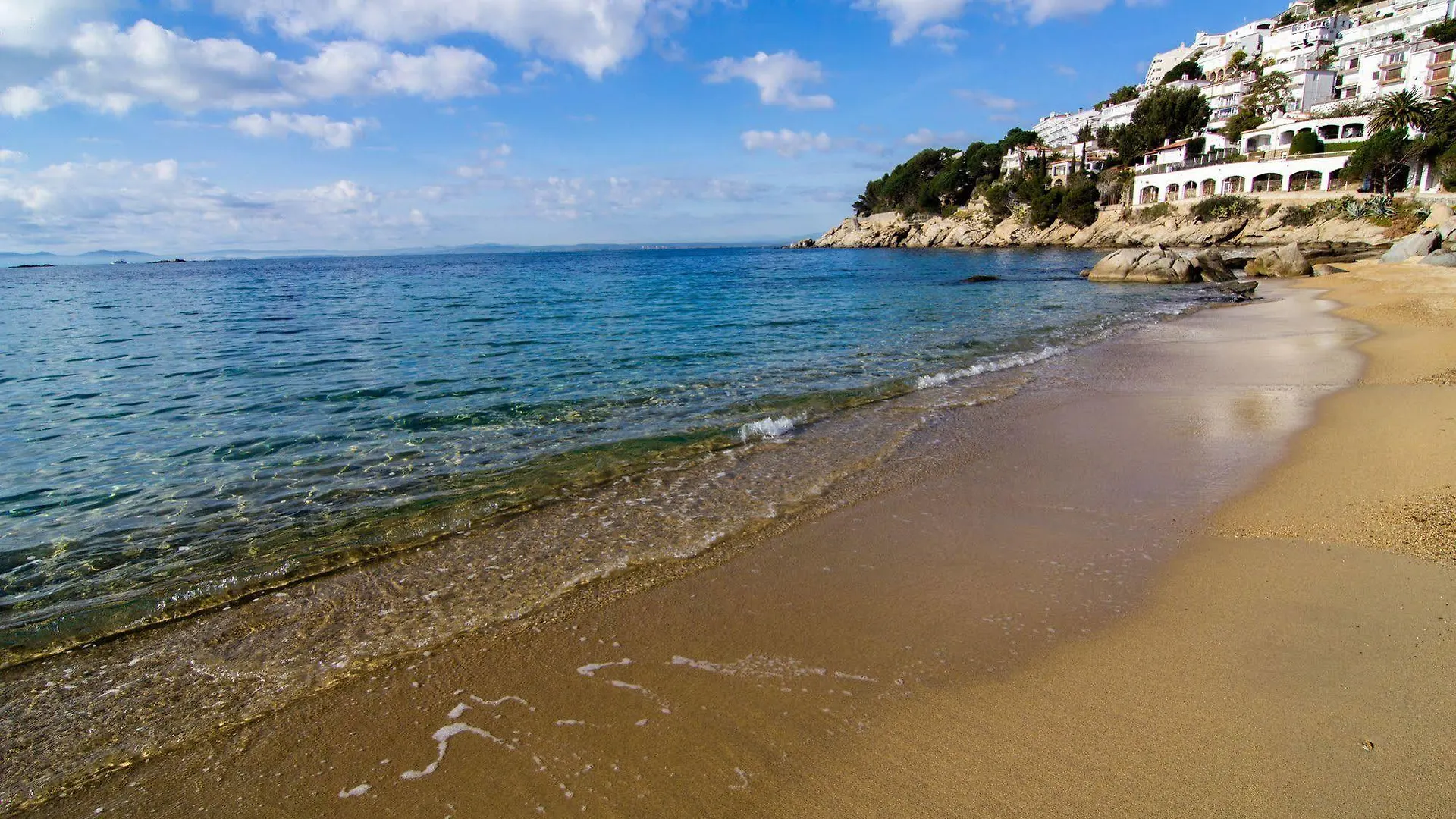 Agi Marina Apartments Ρόζες Ισπανία